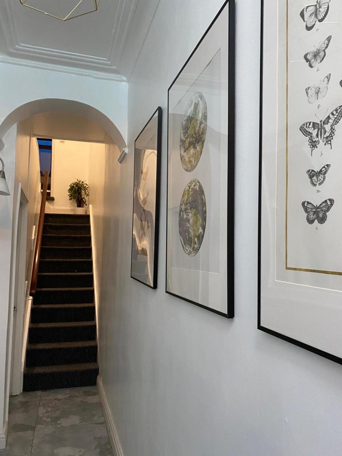 Precise Homes Ltd Вулвергемптон Екстериор снимка